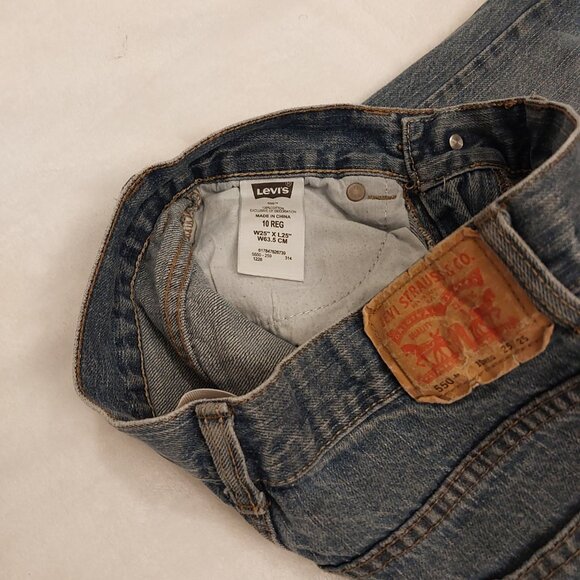 Levi Strauss & Co. 550 Kids Relaxed Fit Blue Jeans | Size 10 Regular | Durable - Picture 4 of 7